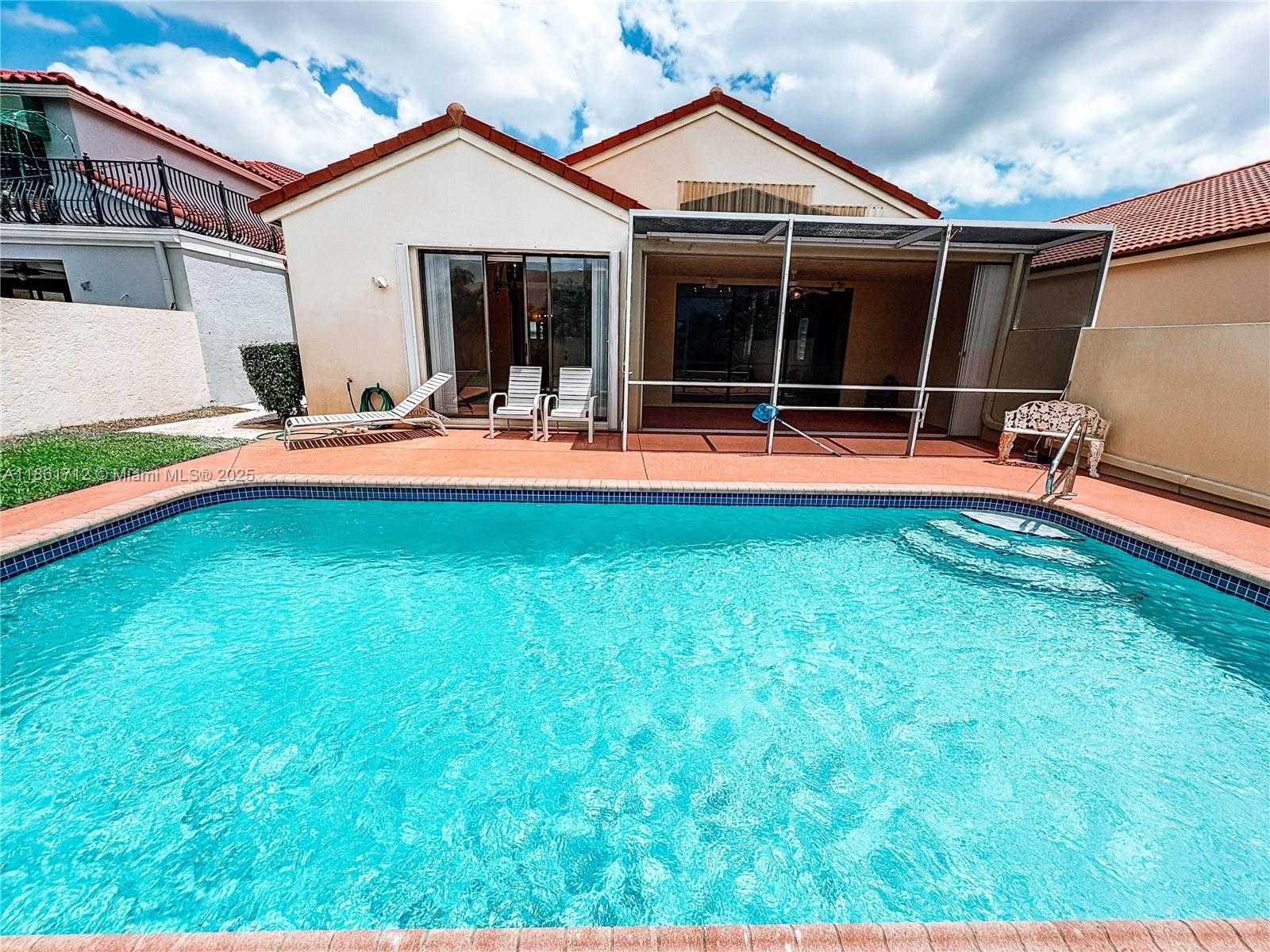 Small Image of 9080 VILLA PORTOFINO CIR #9080, Boca Raton Number 26