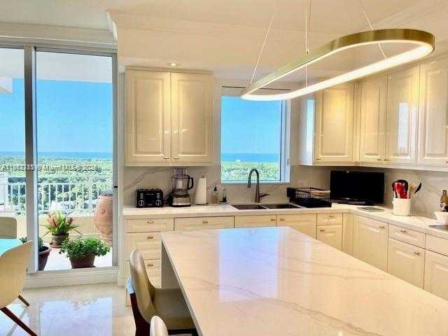Small Image of 799 CRANDON BLVD #1203, Key Biscayne Number 10