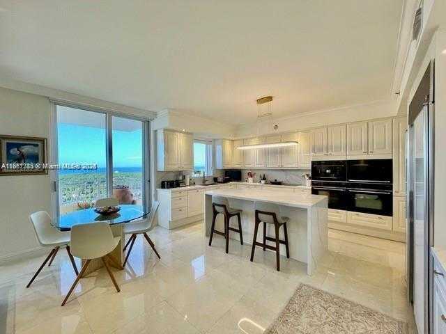 Small Image of 799 CRANDON BLVD #1203, Key Biscayne Number 9