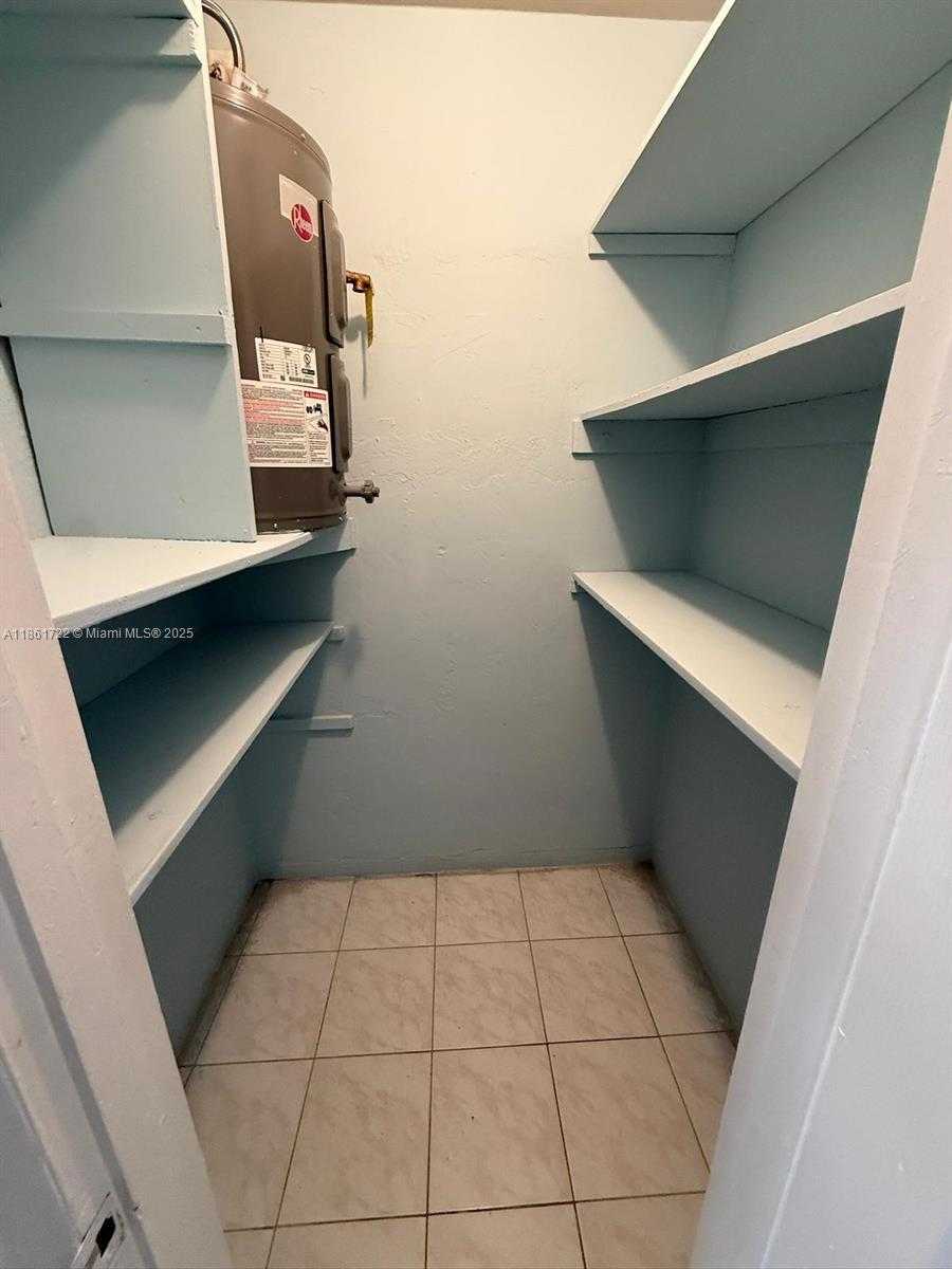 Small Image of 2917 PLUNKETT ST #20C, Hollywood Number 10