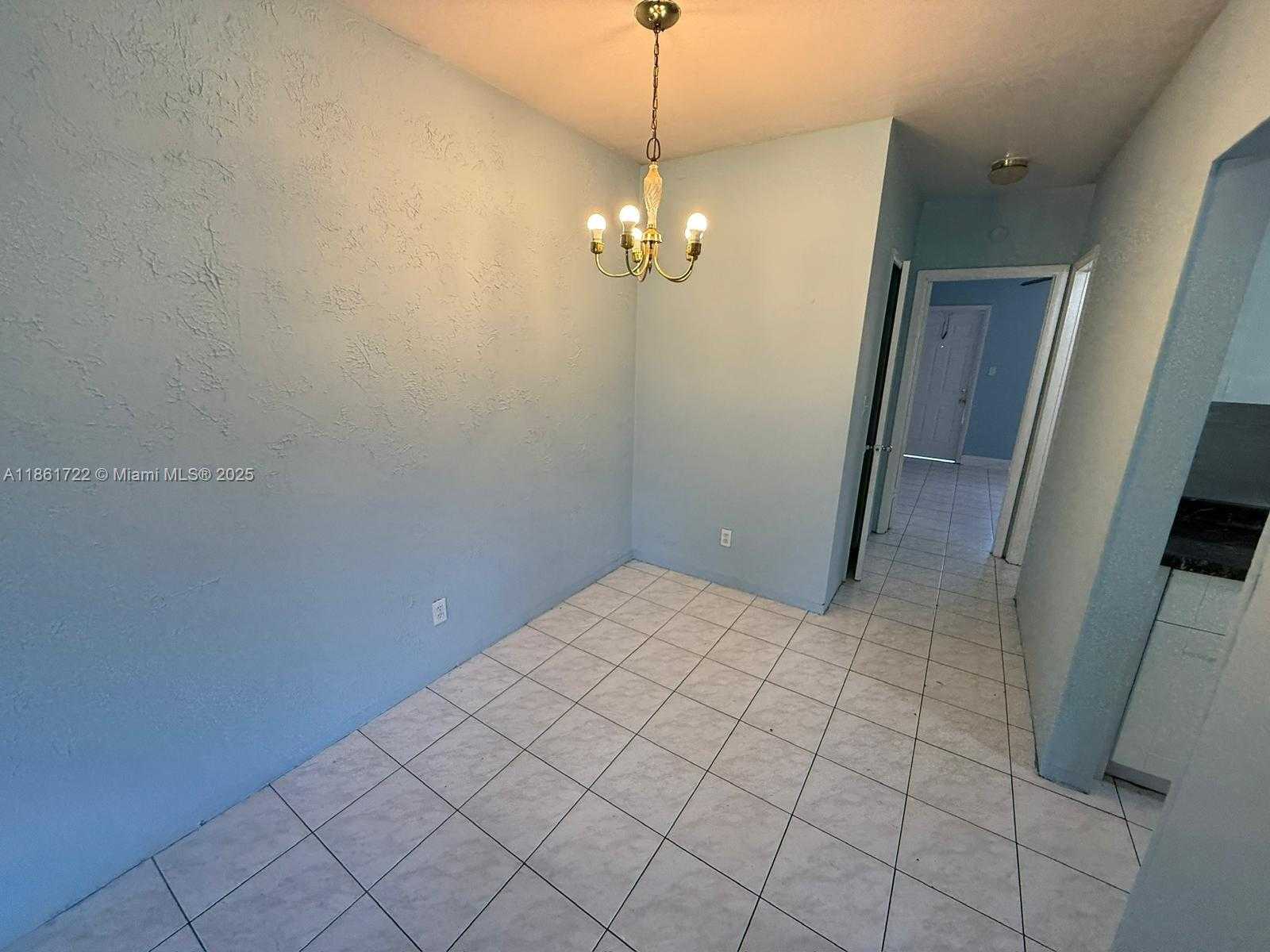 Small Image of 2917 PLUNKETT ST #20C, Hollywood Number 9