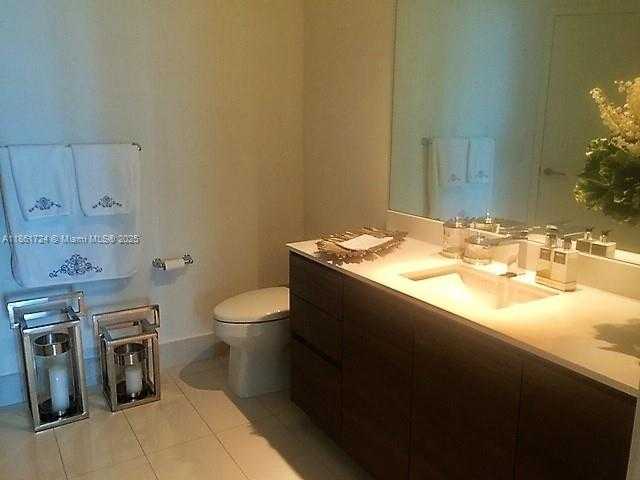 Small Image of 1100 SOUTH MIAMI AVE #1411, Miami Number 16