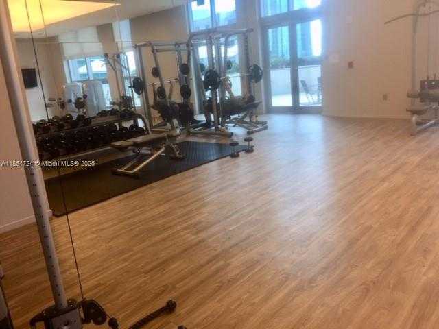 Small Image of 1100 SOUTH MIAMI AVE #1411, Miami Number 47