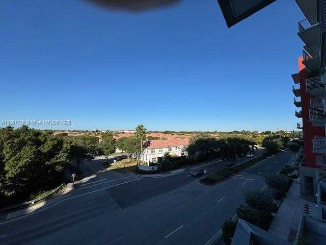 Small Image of 7875 NORTH WEST 107TH AVE #407, Doral Number 5