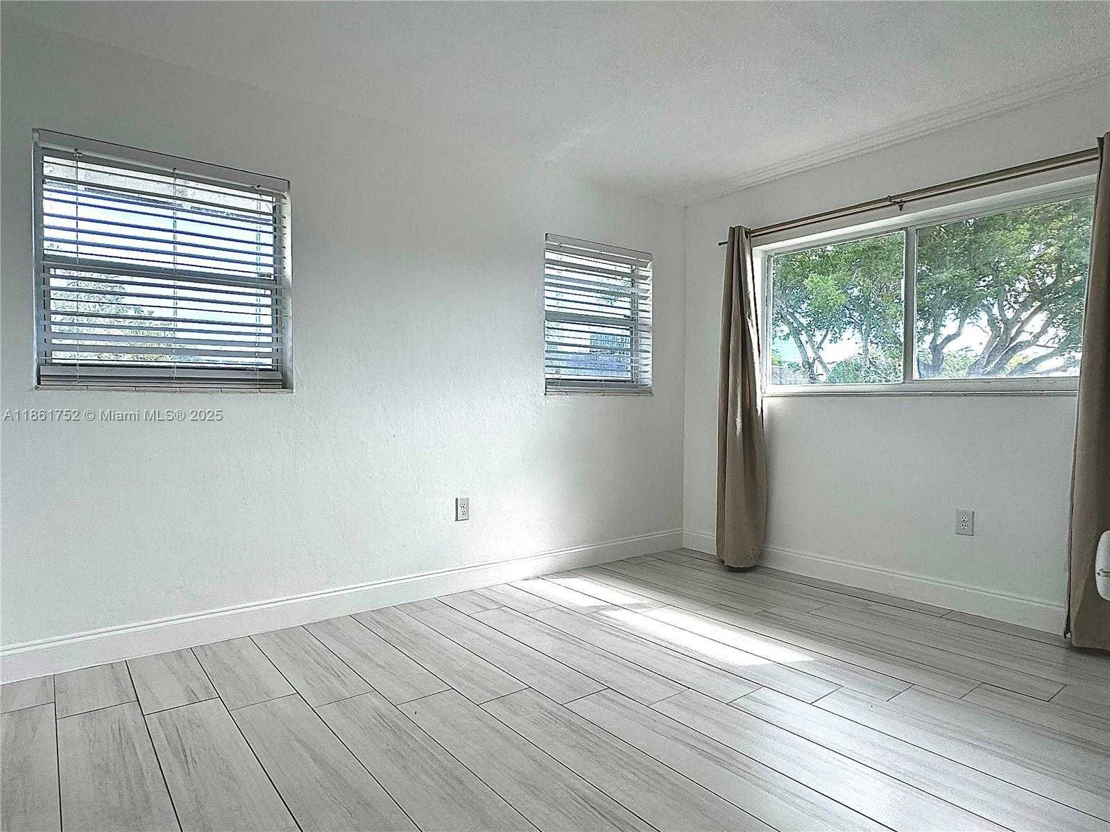 Small Image of 7300 SOUTH WEST 82ND ST #A201, Miami Number 6