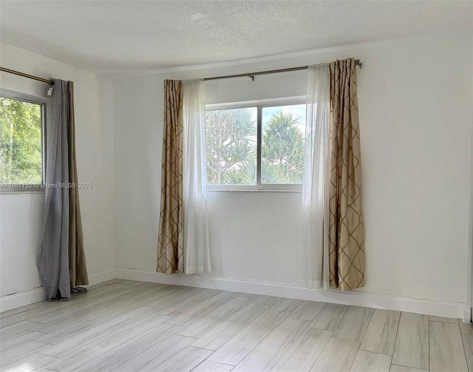 Small Image of 7300 SOUTH WEST 82ND ST #A201, Miami Number 9