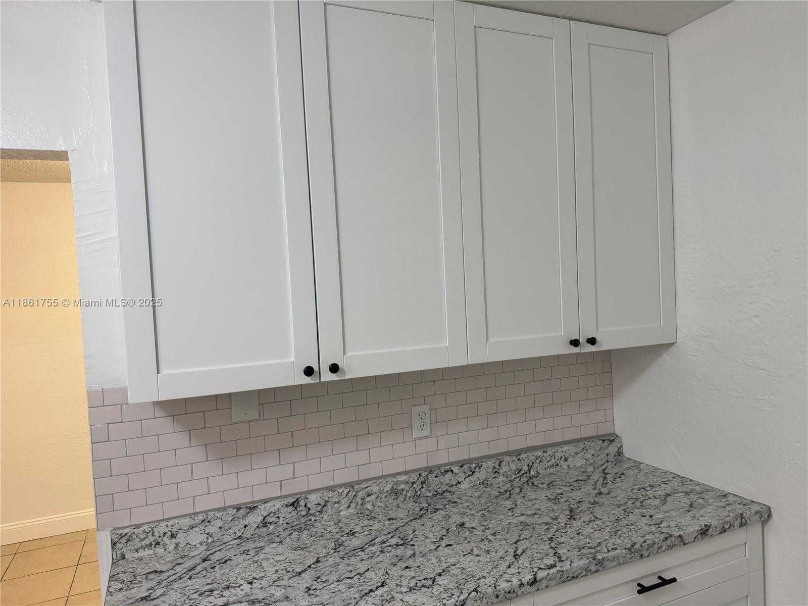 Small Image of 7205 NW 76TH PL #7205, Tamarac Number 13