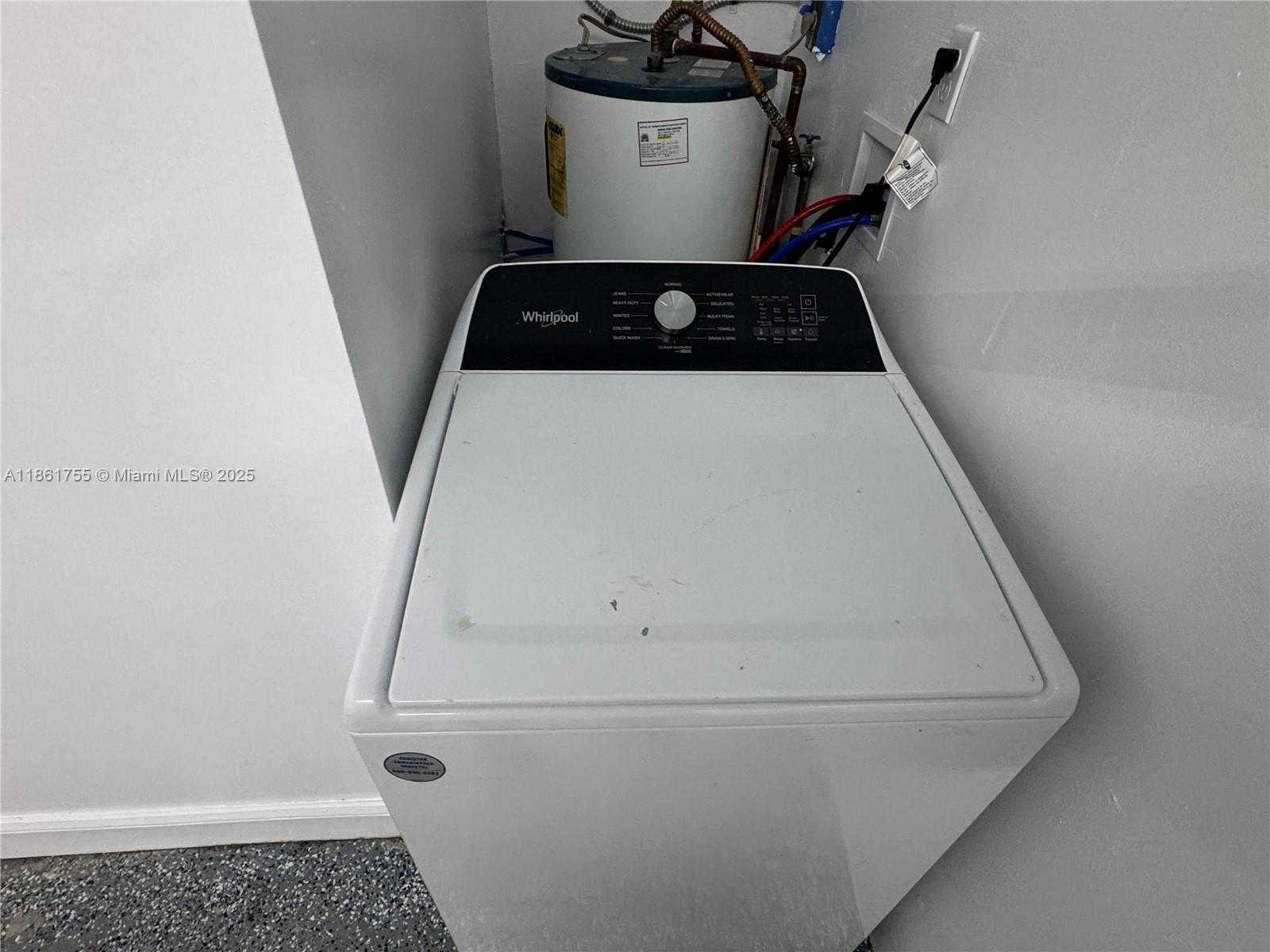 Small Image of 7205 NW 76TH PL #7205, Tamarac Number 28