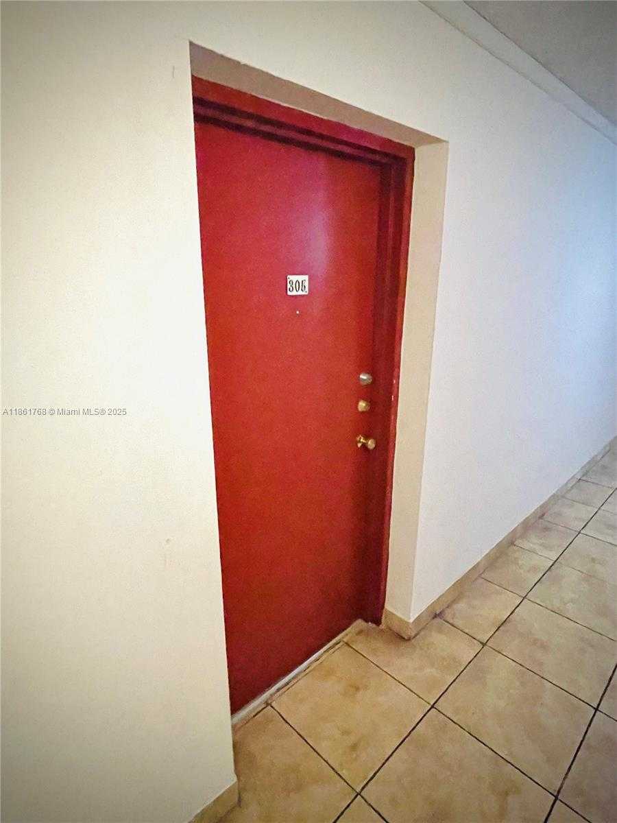 Small Image of 4705 NORTH WEST 7TH ST #305-7, Miami Number 4