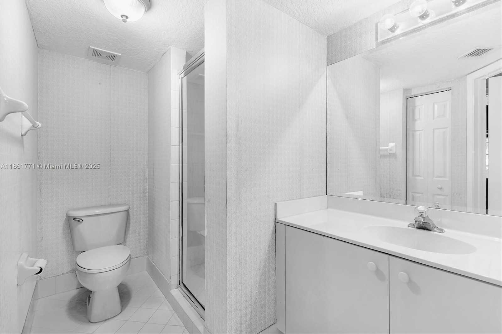 Small Image of 11552 NORTH WEST 69TH TER, Doral Number 14