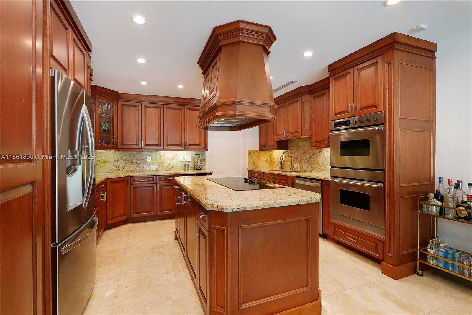 Small Image of 7322 VISTALMAR ST, Coral Gables Number 16