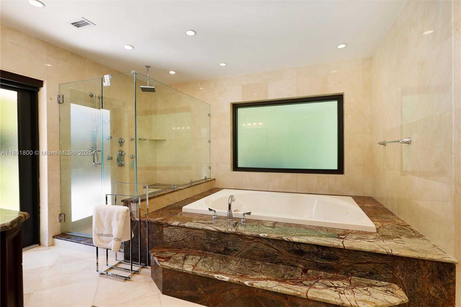 Small Image of 7322 VISTALMAR ST, Coral Gables Number 20