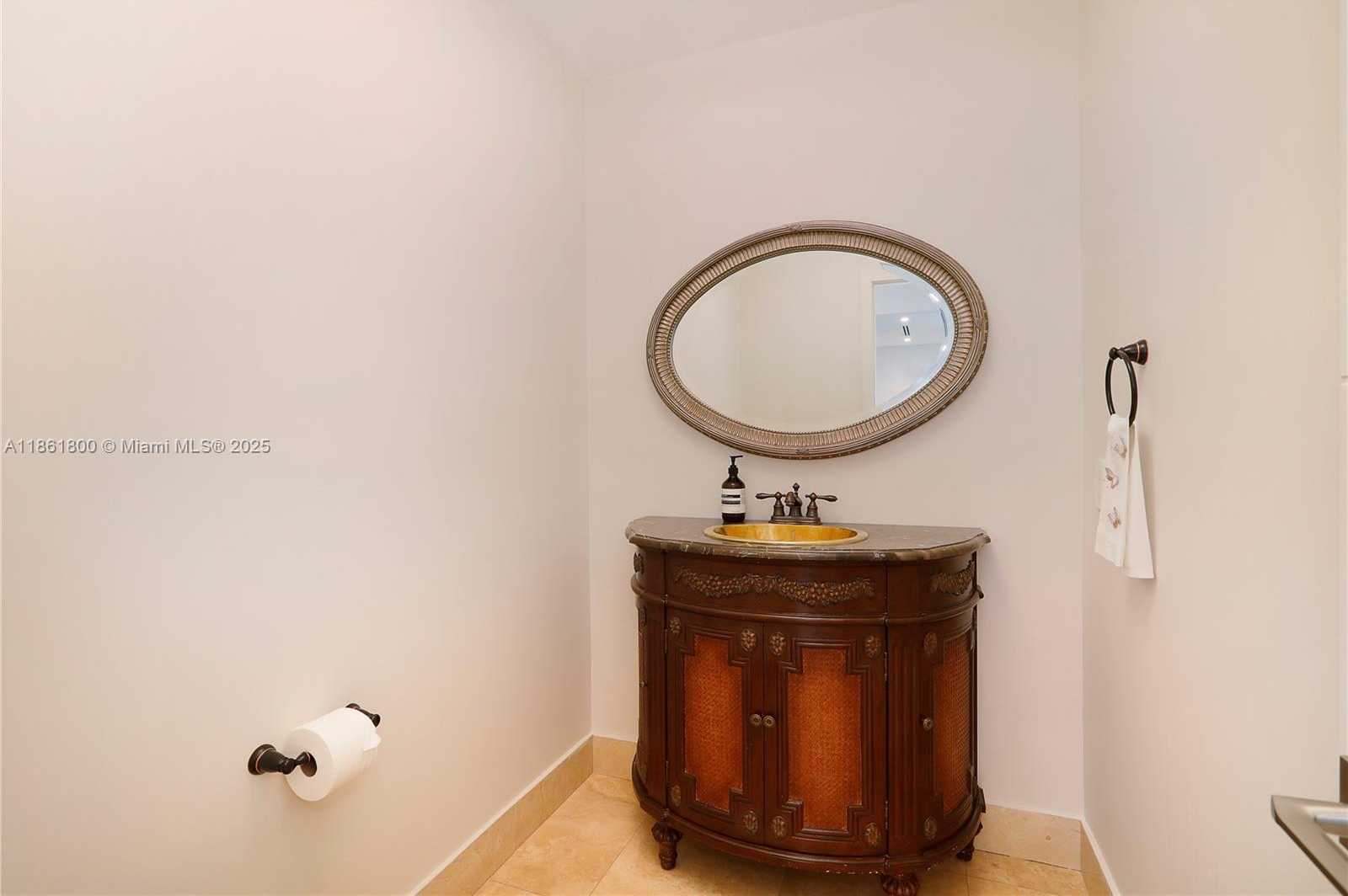 Small Image of 7322 VISTALMAR ST, Coral Gables Number 30