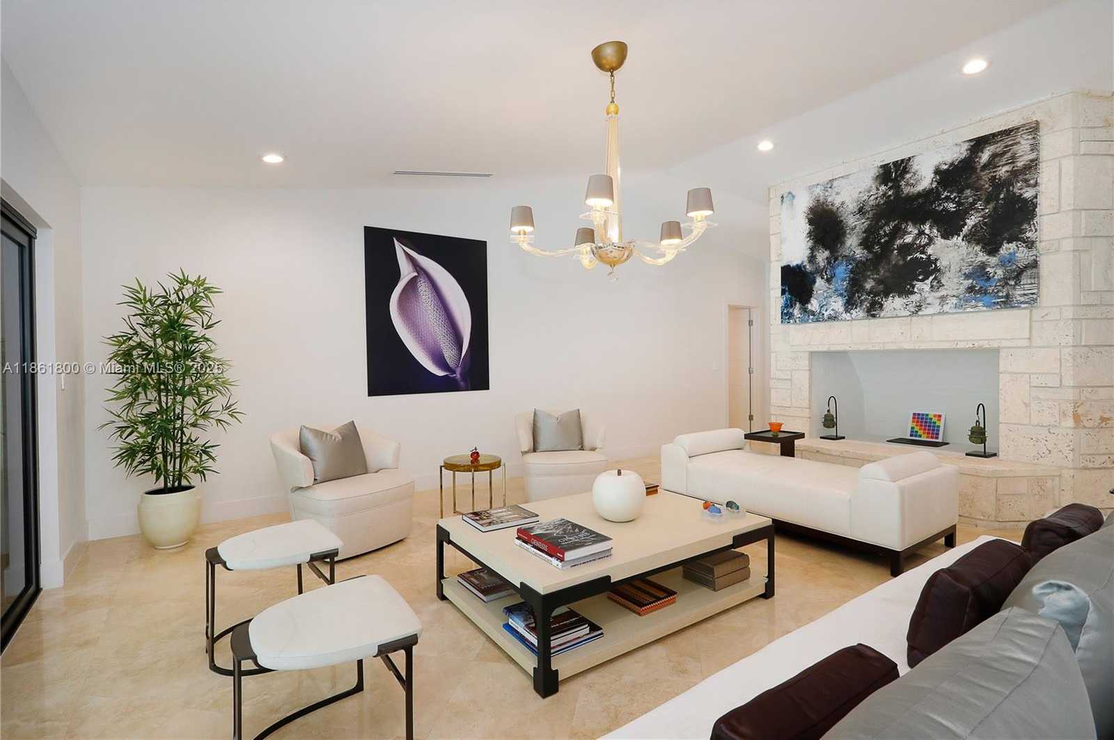 Small Image of 7322 VISTALMAR ST, Coral Gables Number 8