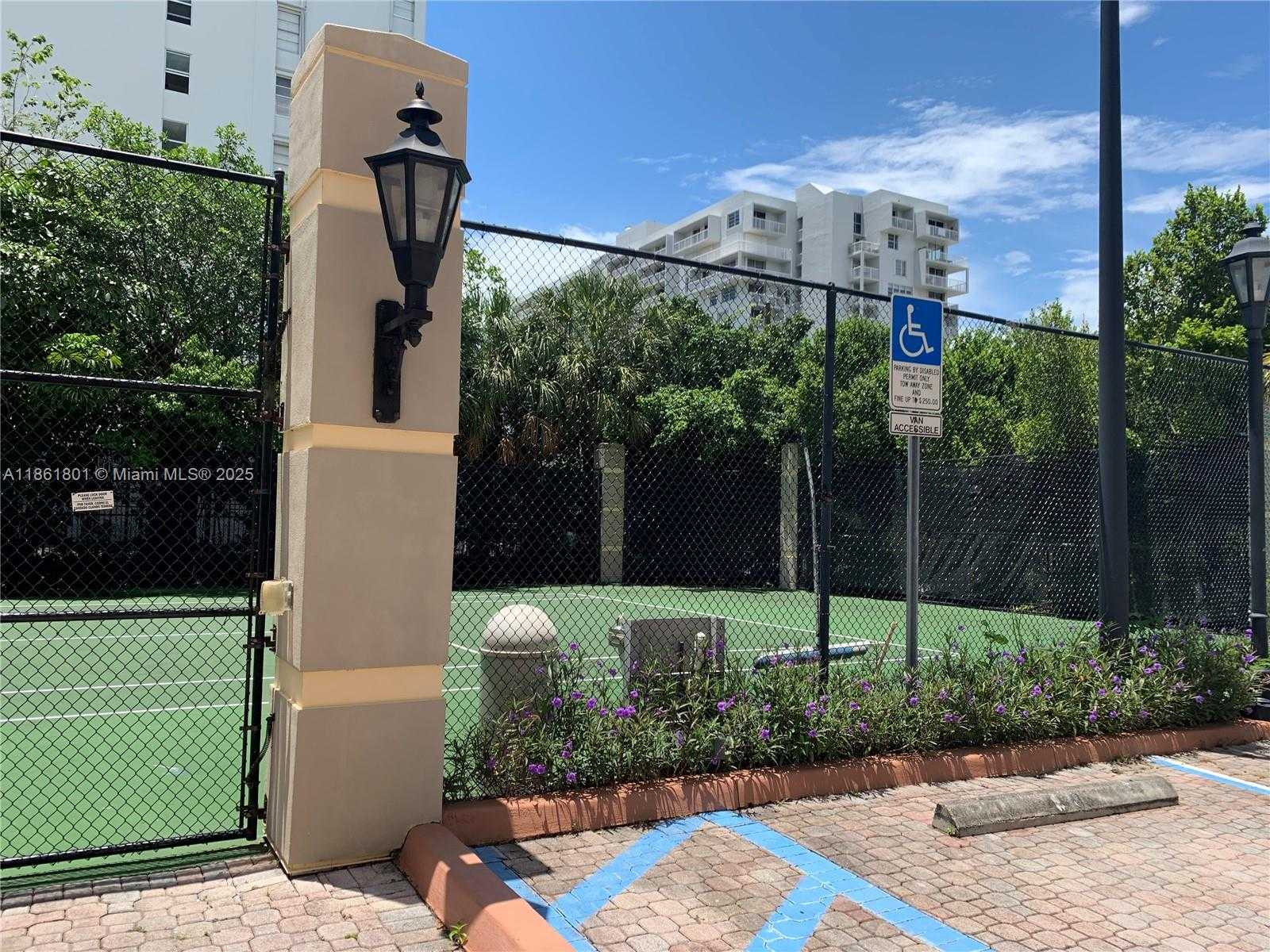 Small Image of 2475 BRICKELL AVE #2504, Miami Number 15