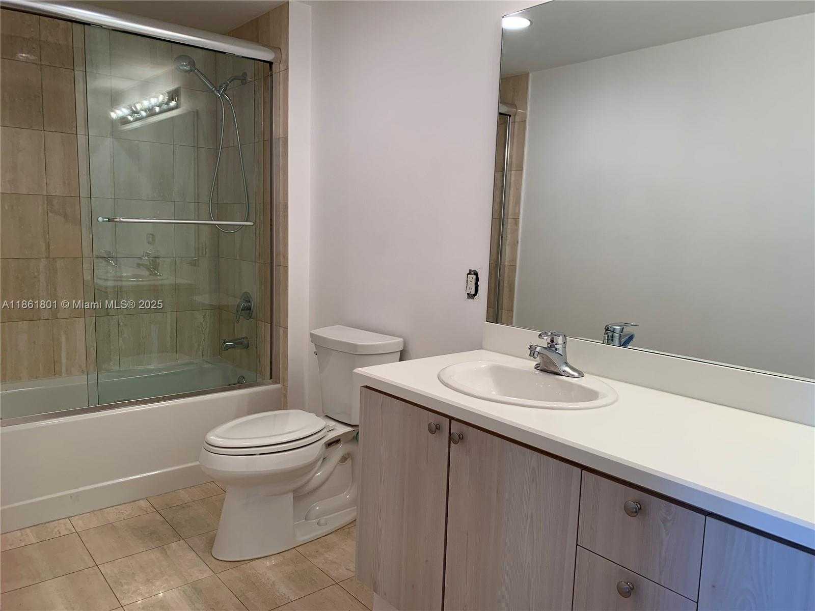 Small Image of 2475 BRICKELL AVE #2504, Miami Number 22