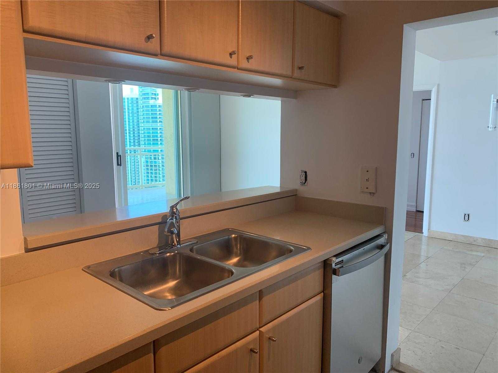 Small Image of 2475 BRICKELL AVE #2504, Miami Number 28