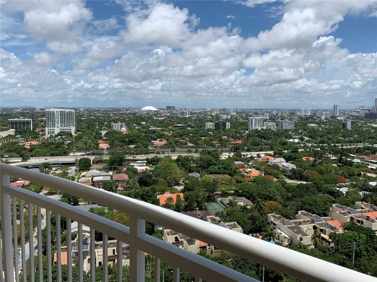 Small Image of 2475 BRICKELL AVE #2504, Miami Number 3