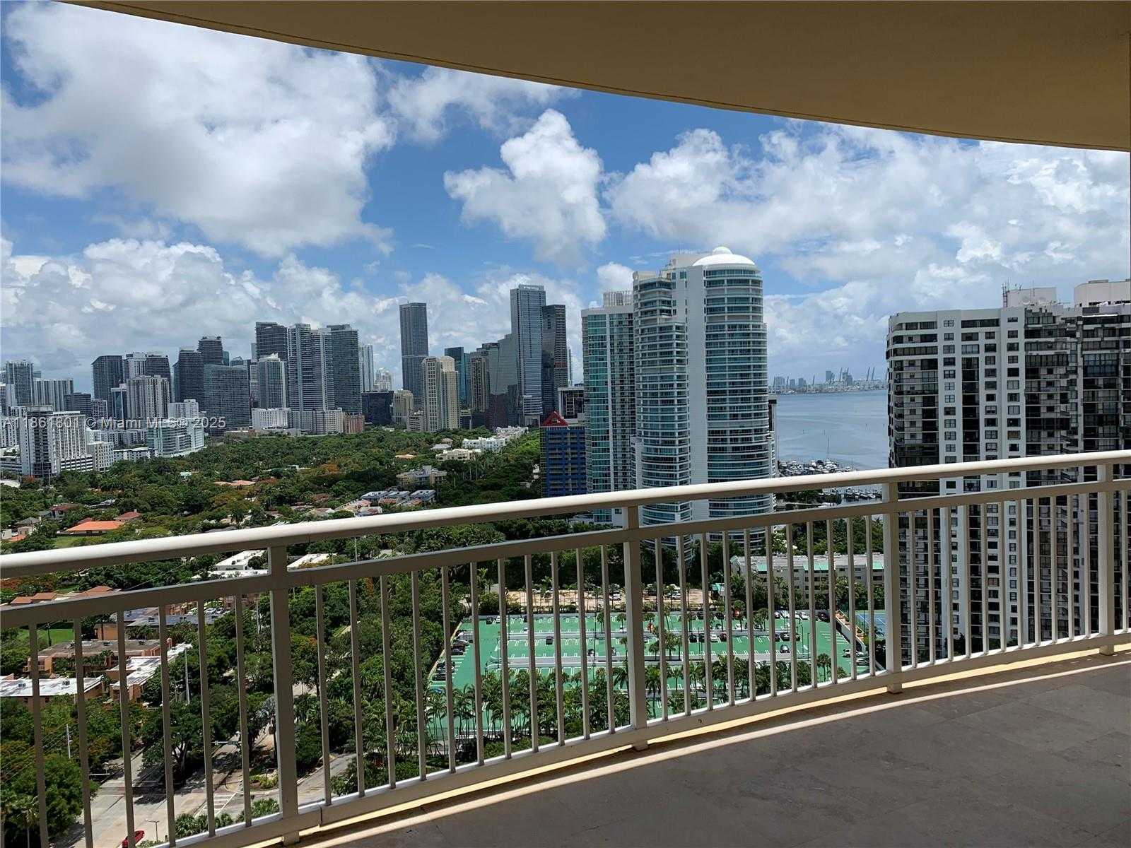 Small Image of 2475 BRICKELL AVE #2504, Miami Number 5