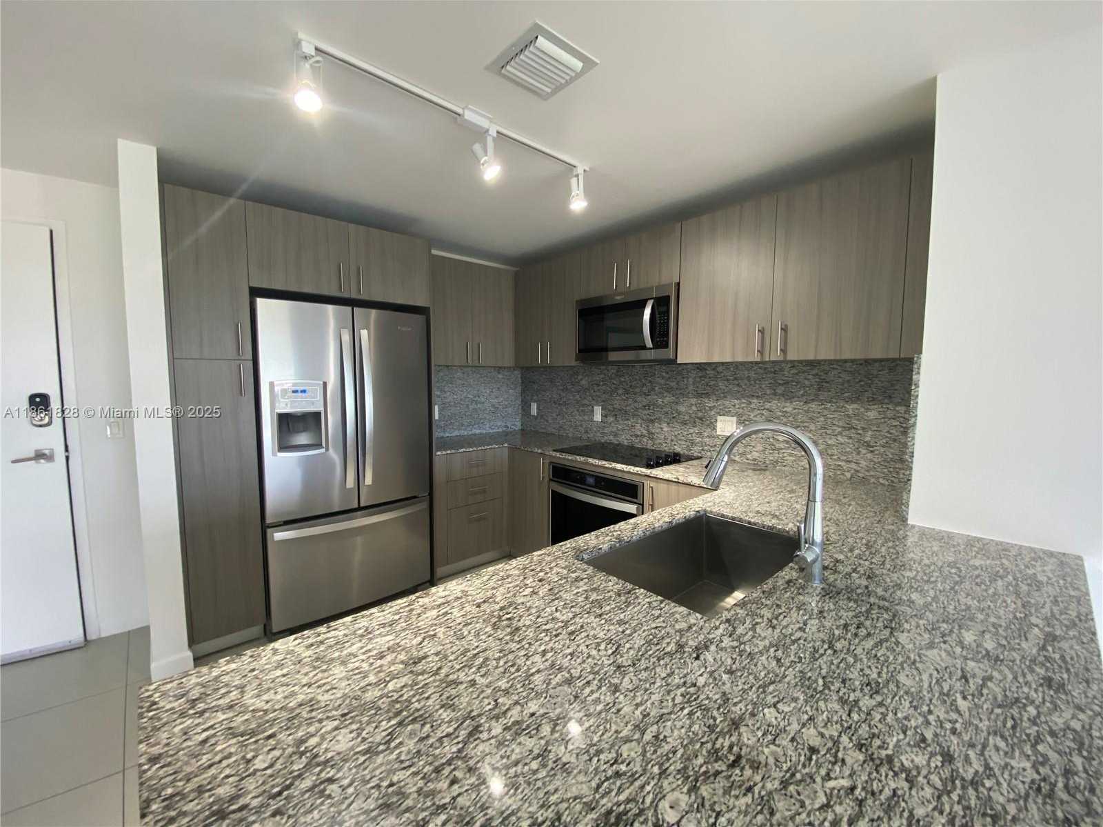 Small Image of 5350 NORTH WEST 84TH AVE #603, Doral Number 2