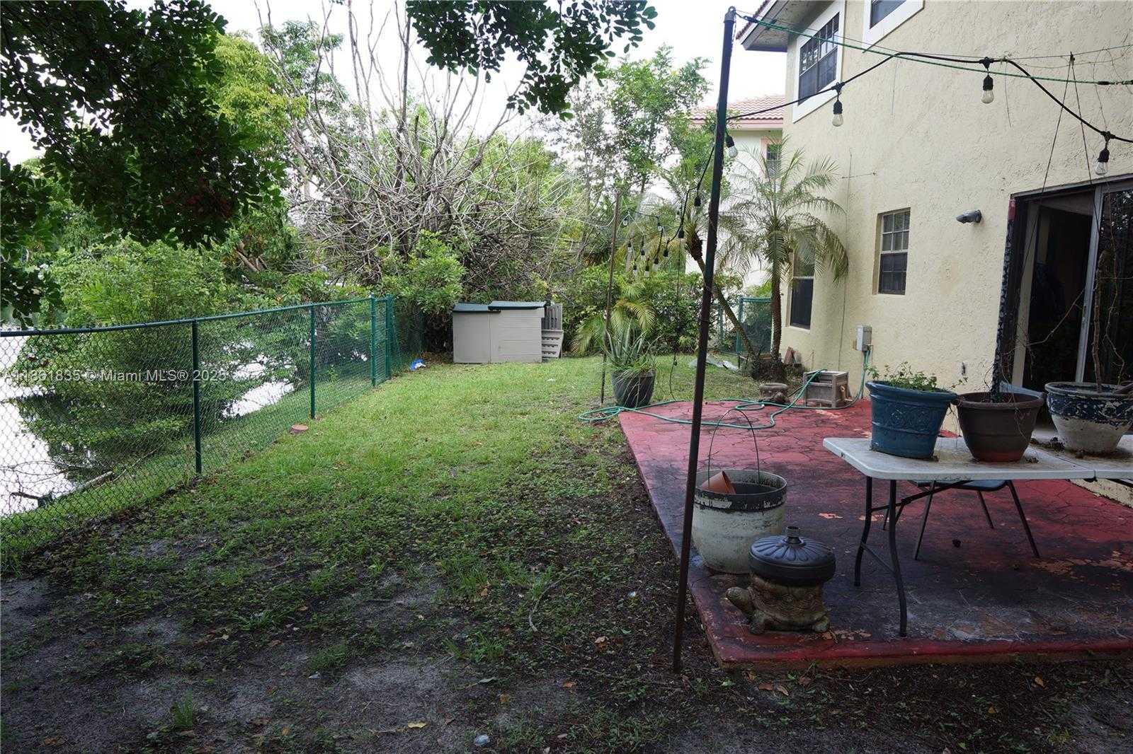 Small Image of 11 SOUTH WEST 94TH TER #2, Plantation Number 17