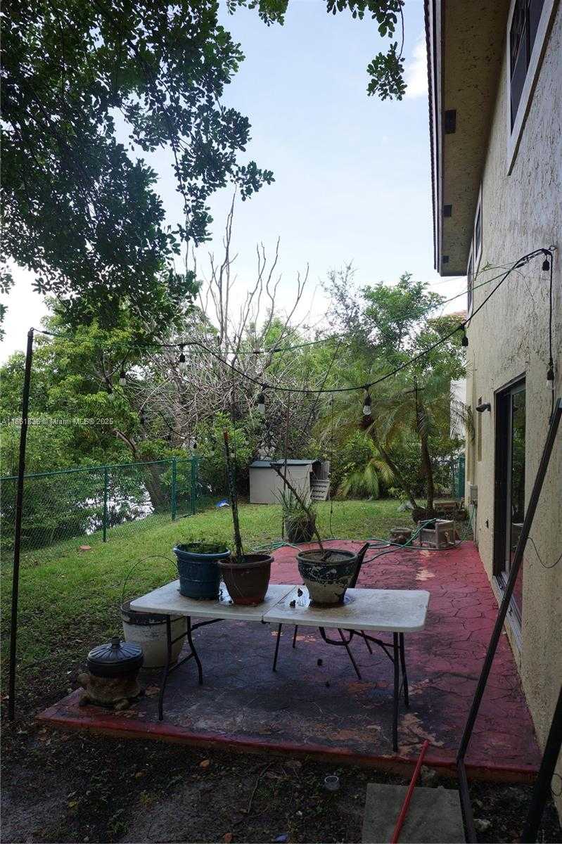 Small Image of 11 SOUTH WEST 94TH TER #2, Plantation Number 19