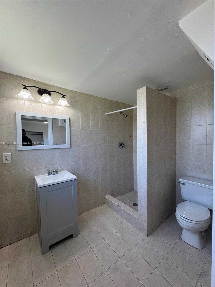 Small Image of 100 NORTH WEST 64TH CT #2, Miami Number 7