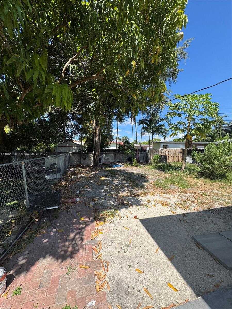 Small Image of 100 NORTH WEST 64TH CT #2, Miami Number 9