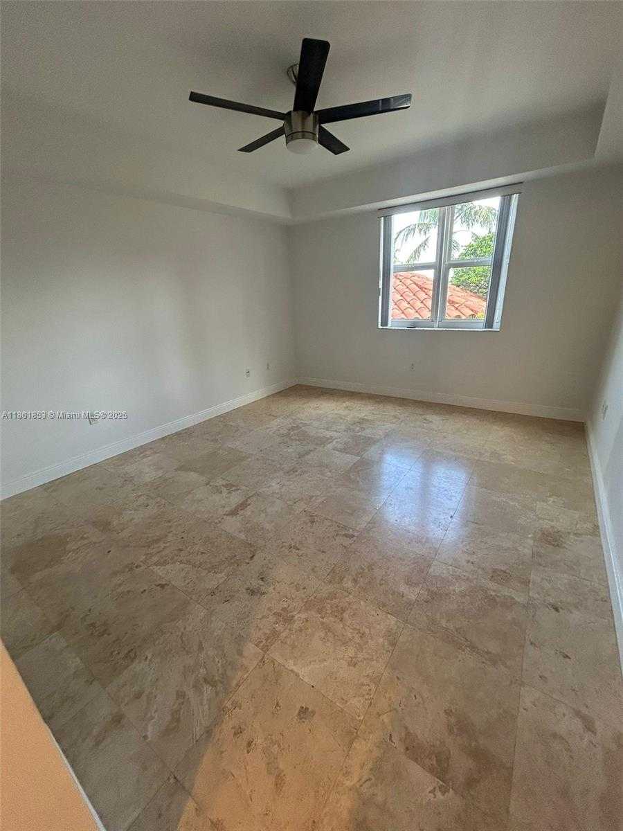 Small Image of 19900 EAST COUNTRY CLUB DR #612, Aventura Number 22