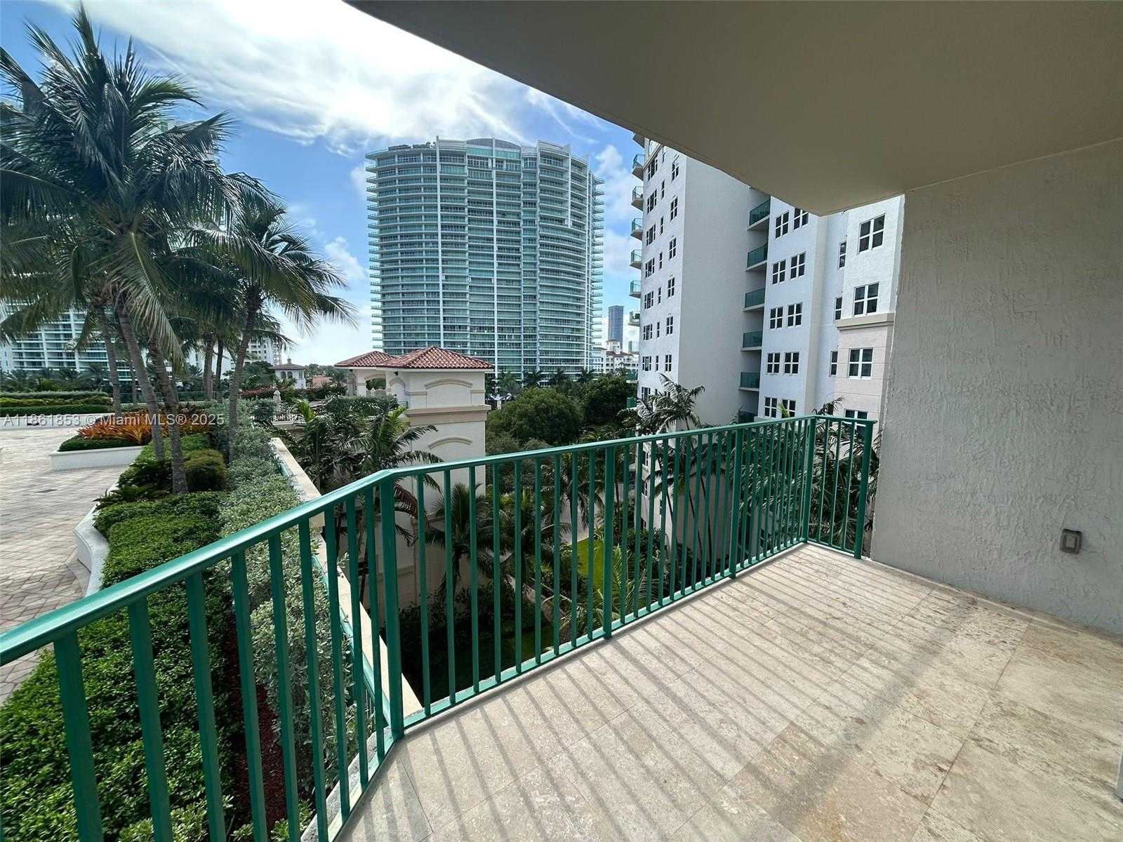 Small Image of 19900 EAST COUNTRY CLUB DR #612, Aventura Number 27