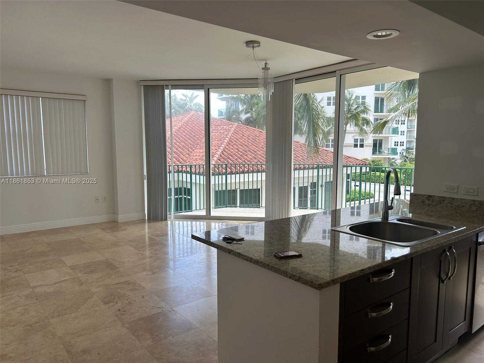 Small Image of 19900 EAST COUNTRY CLUB DR #612, Aventura Number 40