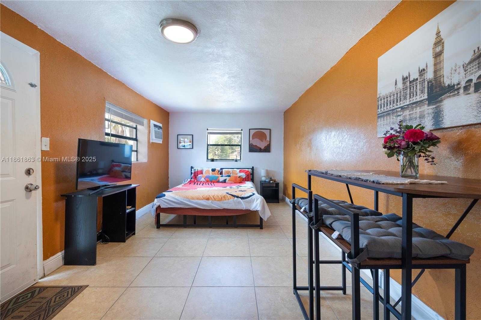 Small Image of 250 NORTH EAST 170TH ST, North Miami Beach Number 13