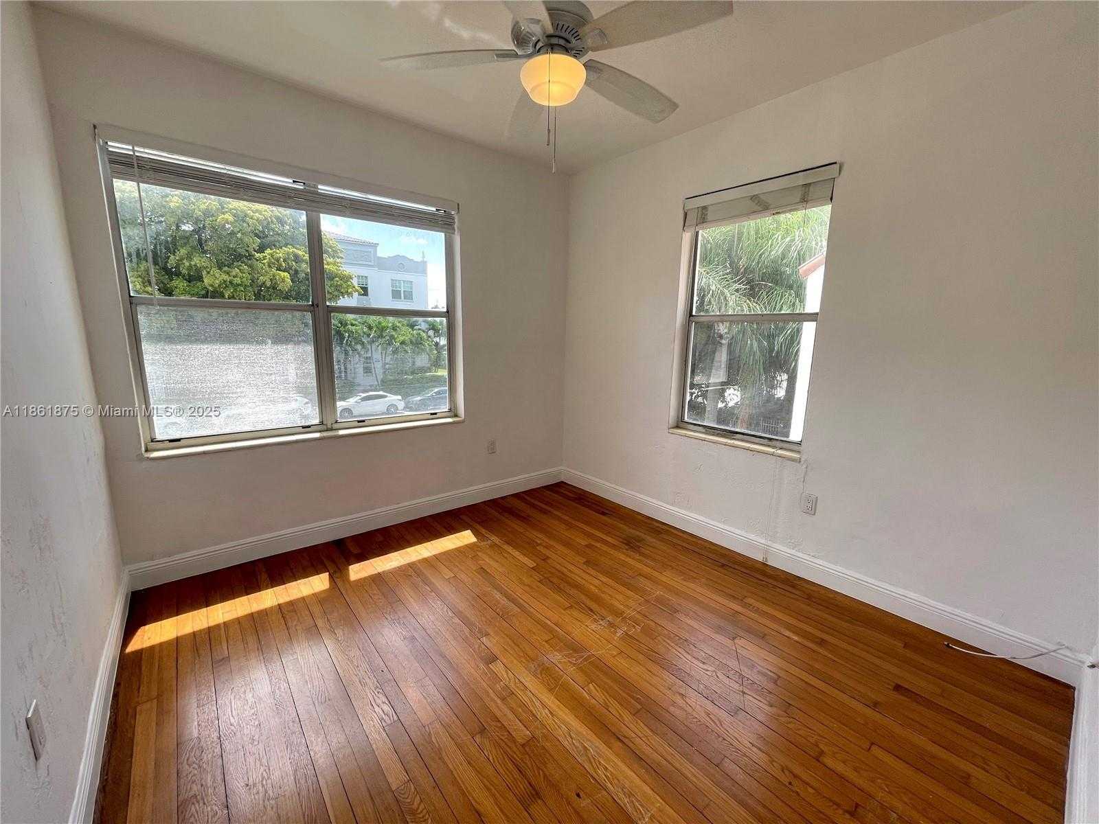 Small Image of 1030 JEFFERSON AVE #6, Miami Beach Number 9