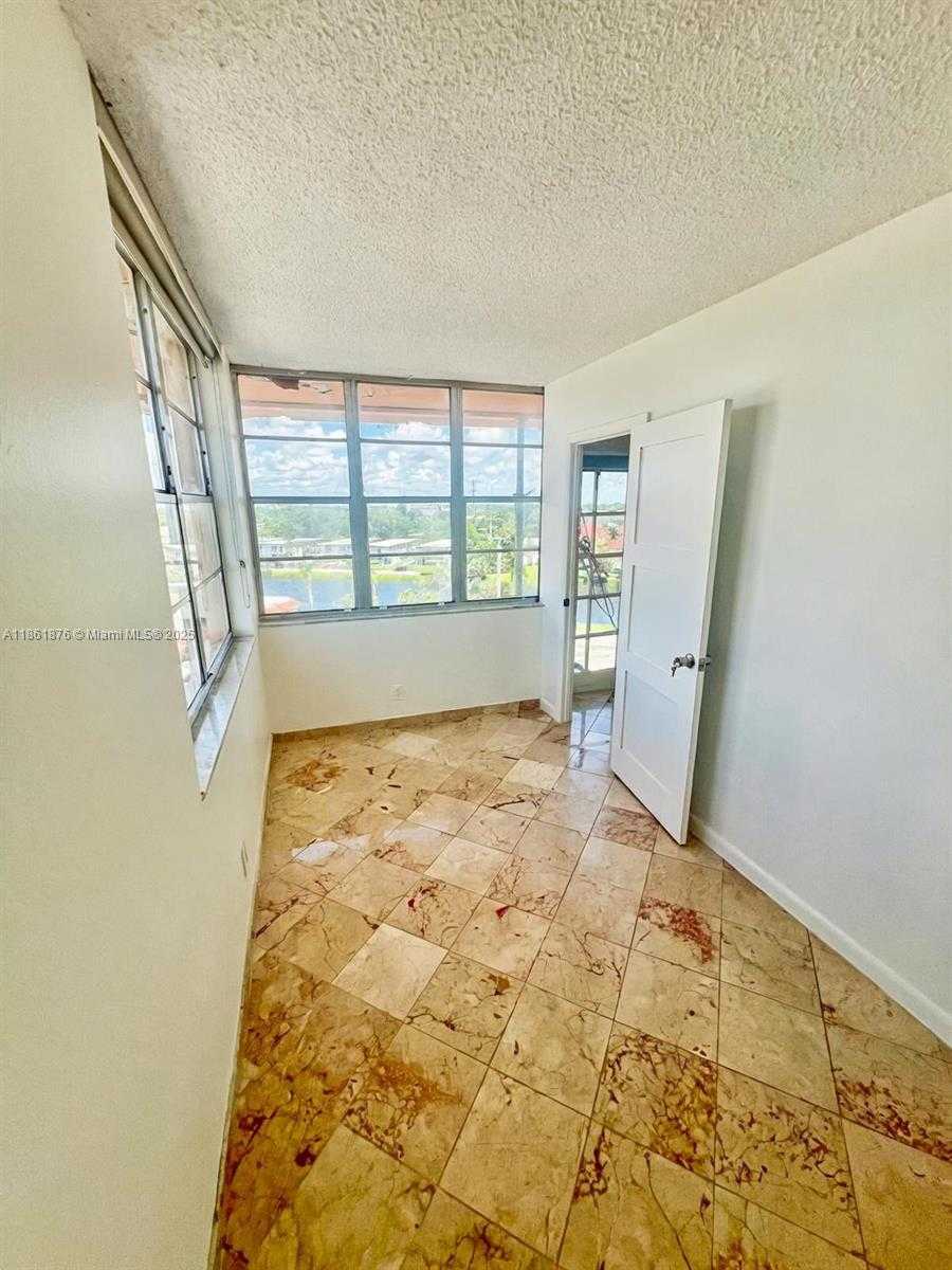 Small Image of 2025 NORTH EAST 164TH ST #716, North Miami Beach Number 8