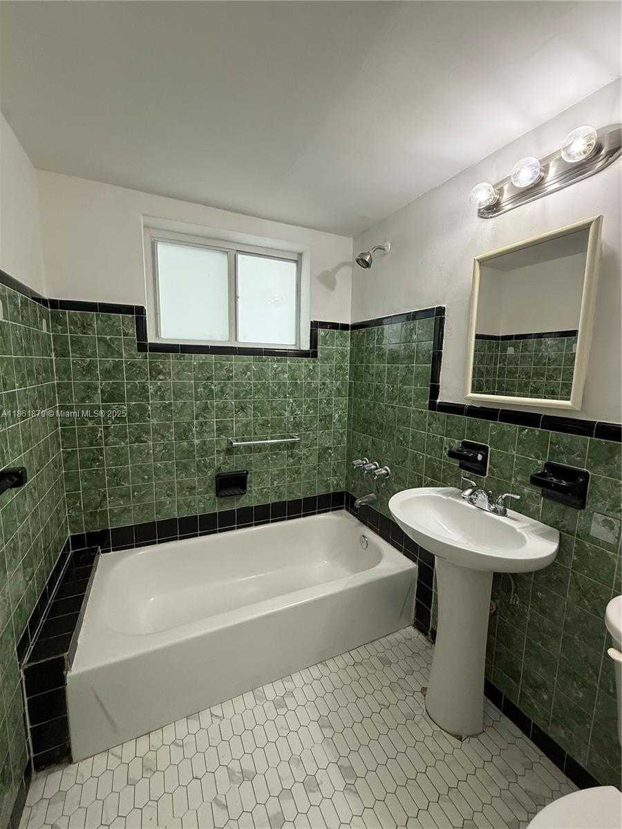 Small Image of 330 86TH ST #4, Miami Beach Number 7