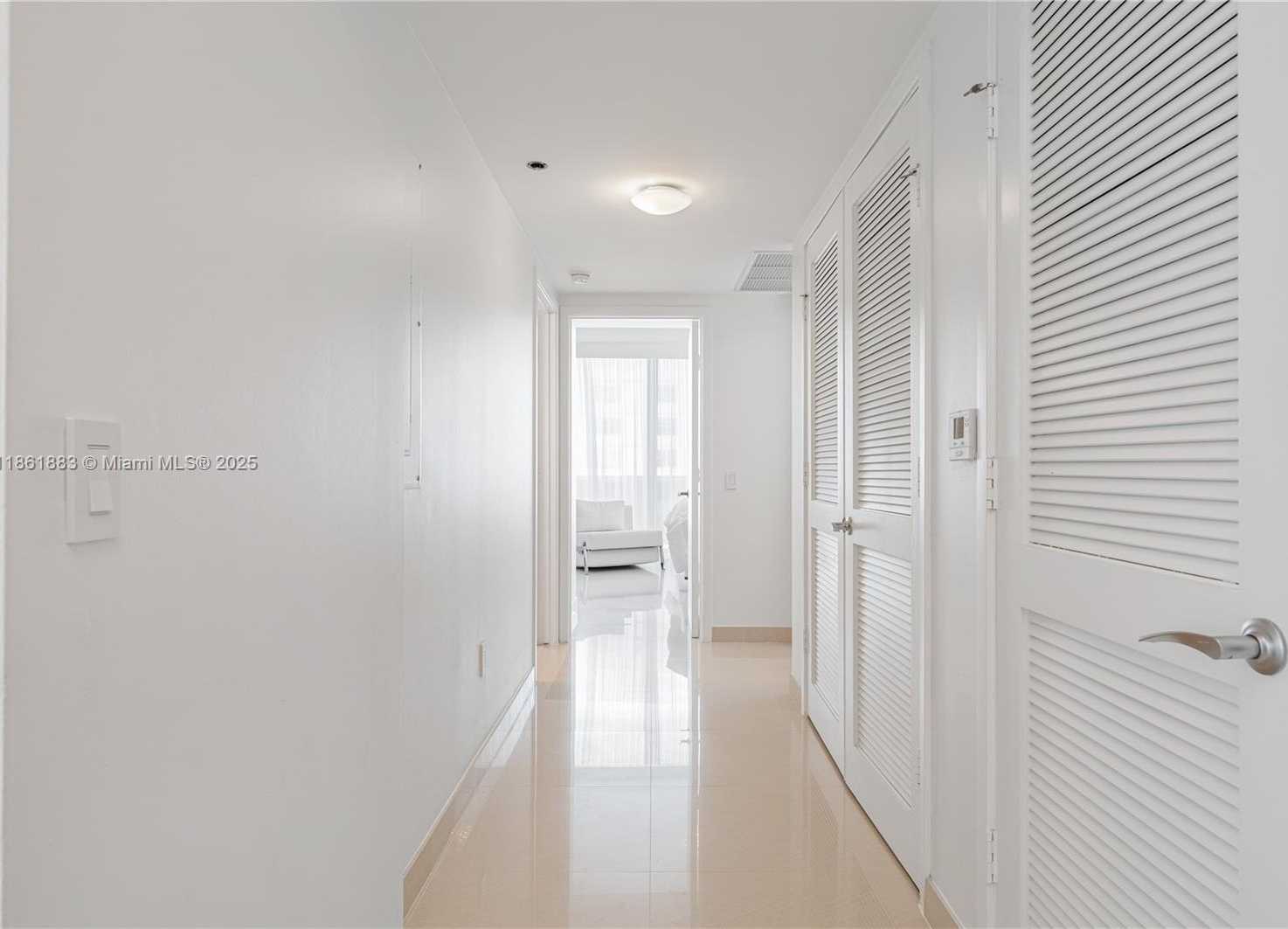 Small Image of 5875 COLLINS AVE #1202, Miami Beach Number 29