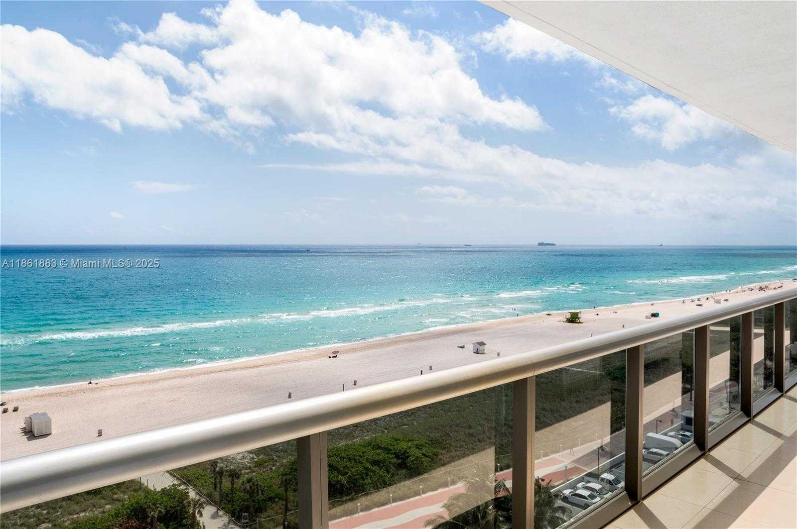 Small Image of 5875 COLLINS AVE #1202, Miami Beach Number 45