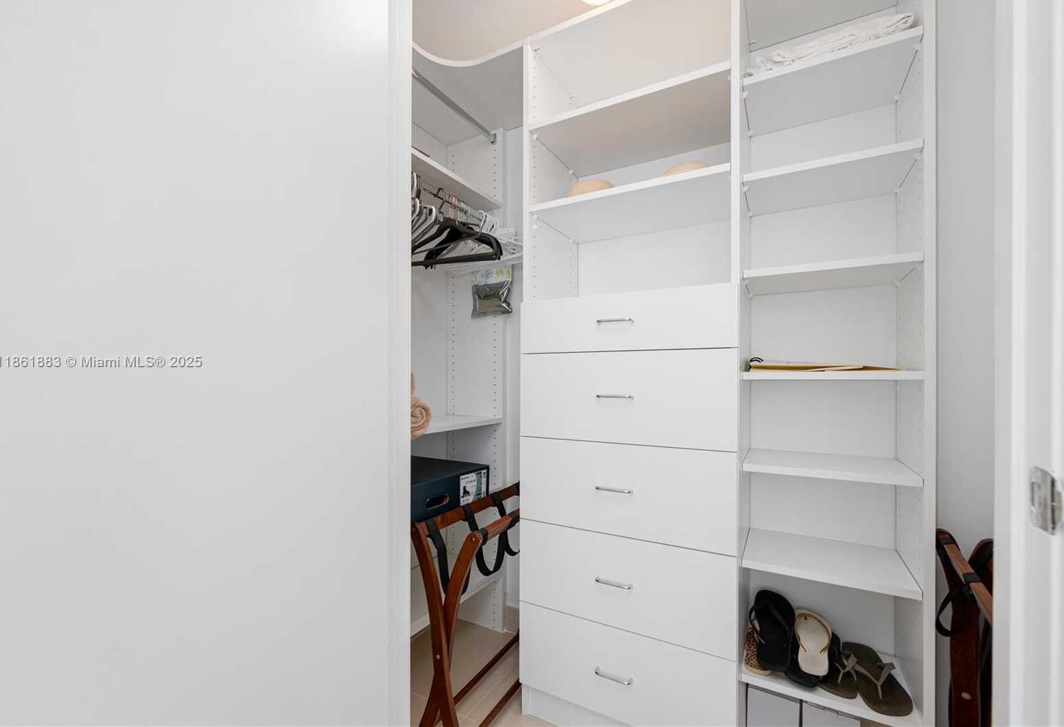 Small Image of 5875 COLLINS AVE #1202, Miami Beach Number 49