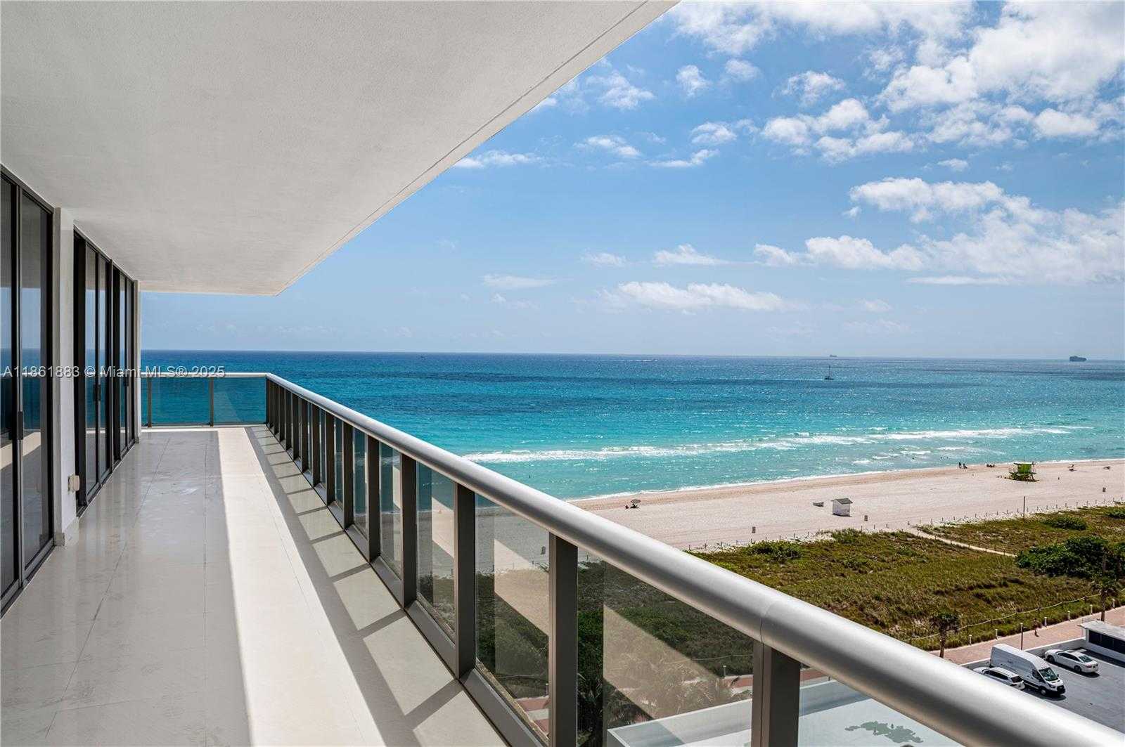 Small Image of 5875 COLLINS AVE #1202, Miami Beach Number 56