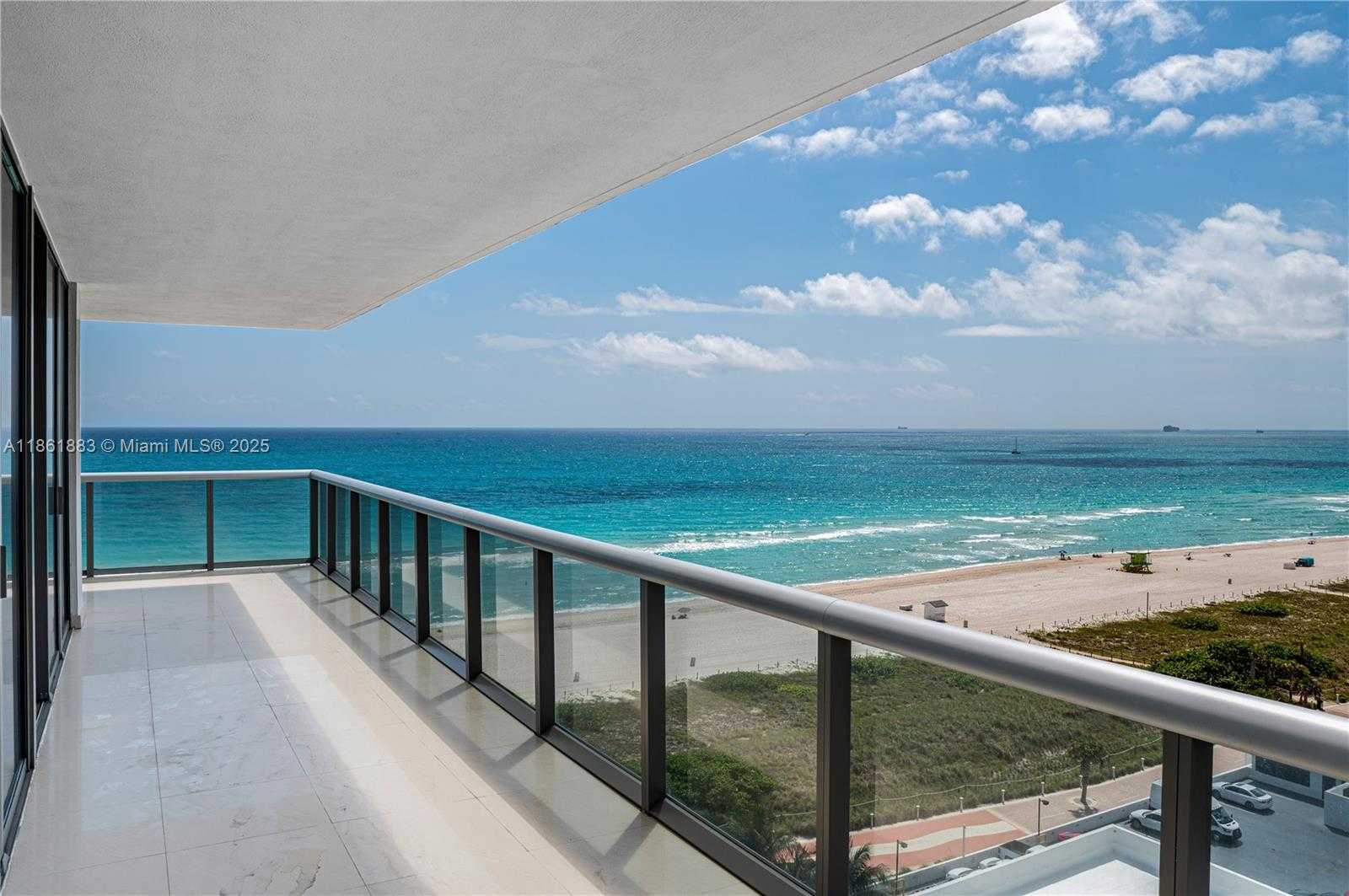 Small Image of 5875 COLLINS AVE #1202, Miami Beach Number 57