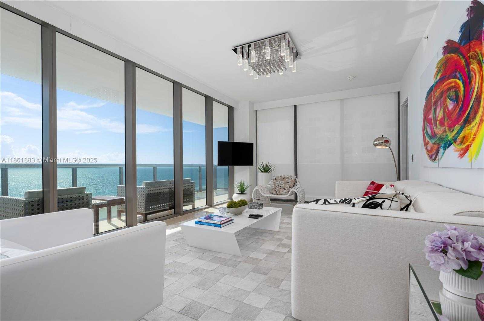 Small Image of 5875 COLLINS AVE #1202, Miami Beach Number 8
