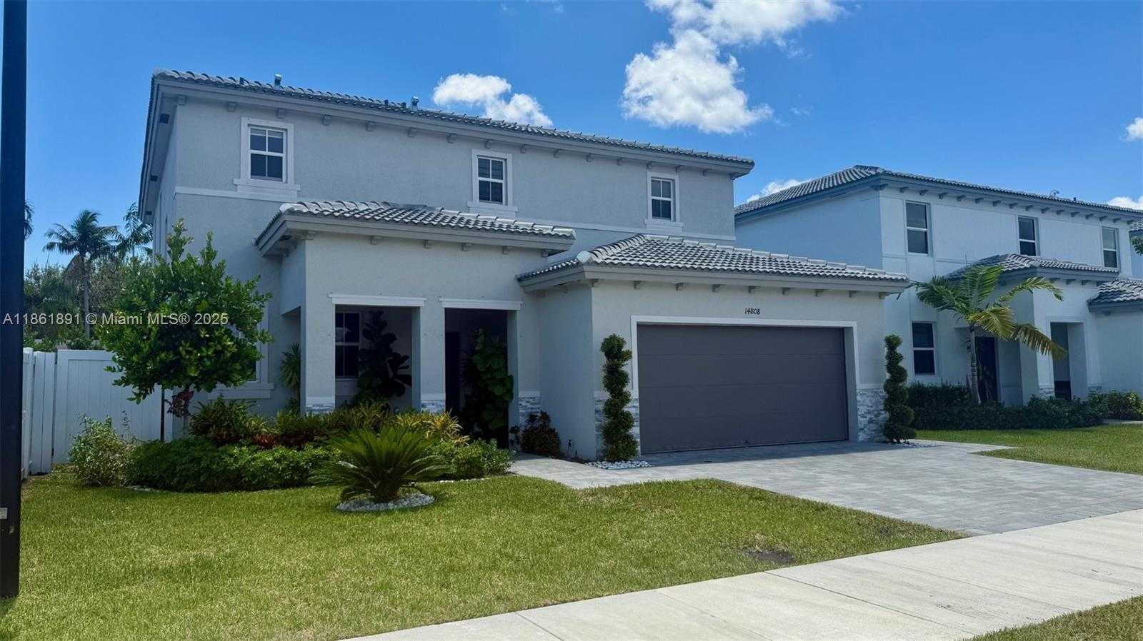 Small Image of 14808 SOUTH WEST 163RD TER #., Miami Number 3
