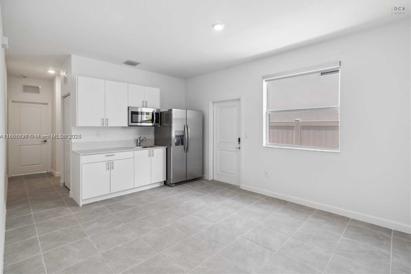 Small Image of 14808 SOUTH WEST 163RD TER #., Miami Number 37