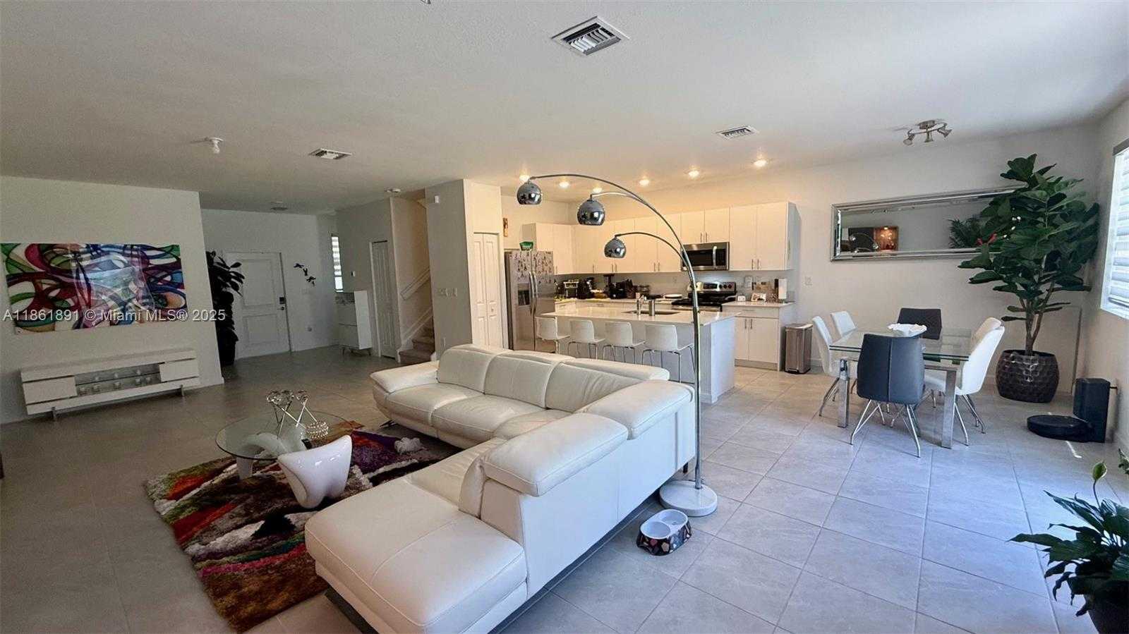 Small Image of 14808 SOUTH WEST 163RD TER #., Miami Number 4