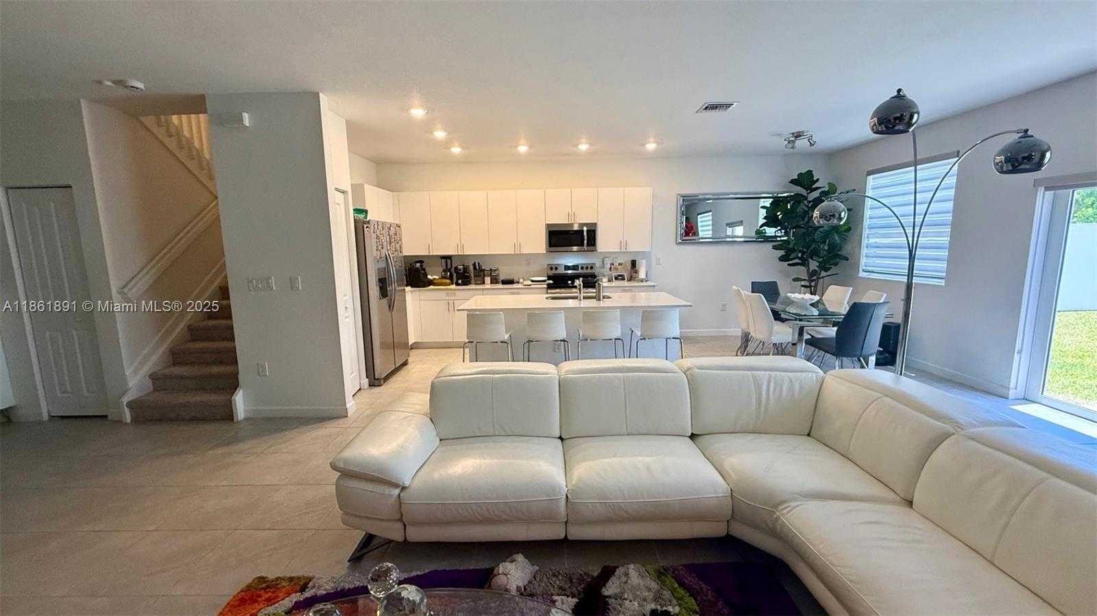 Small Image of 14808 SOUTH WEST 163RD TER #., Miami Number 5