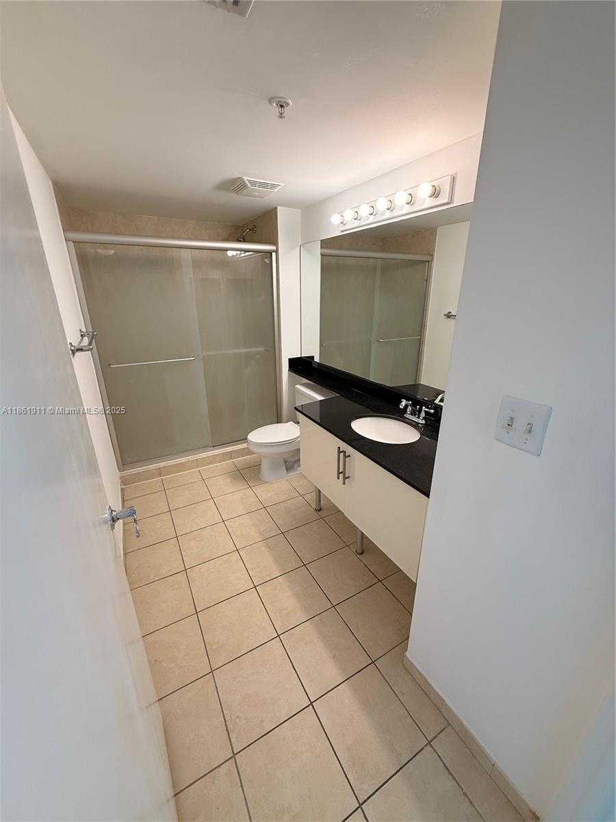 Small Image of 31 SOUTH EAST 5TH ST #1411, Miami Number 14