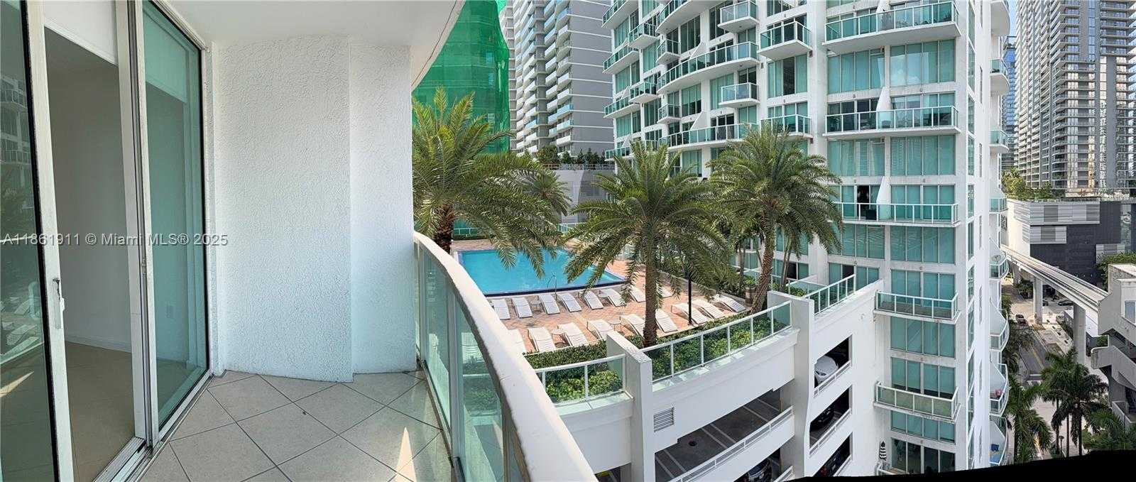 Small Image of 31 SOUTH EAST 5TH ST #1411, Miami Number 3