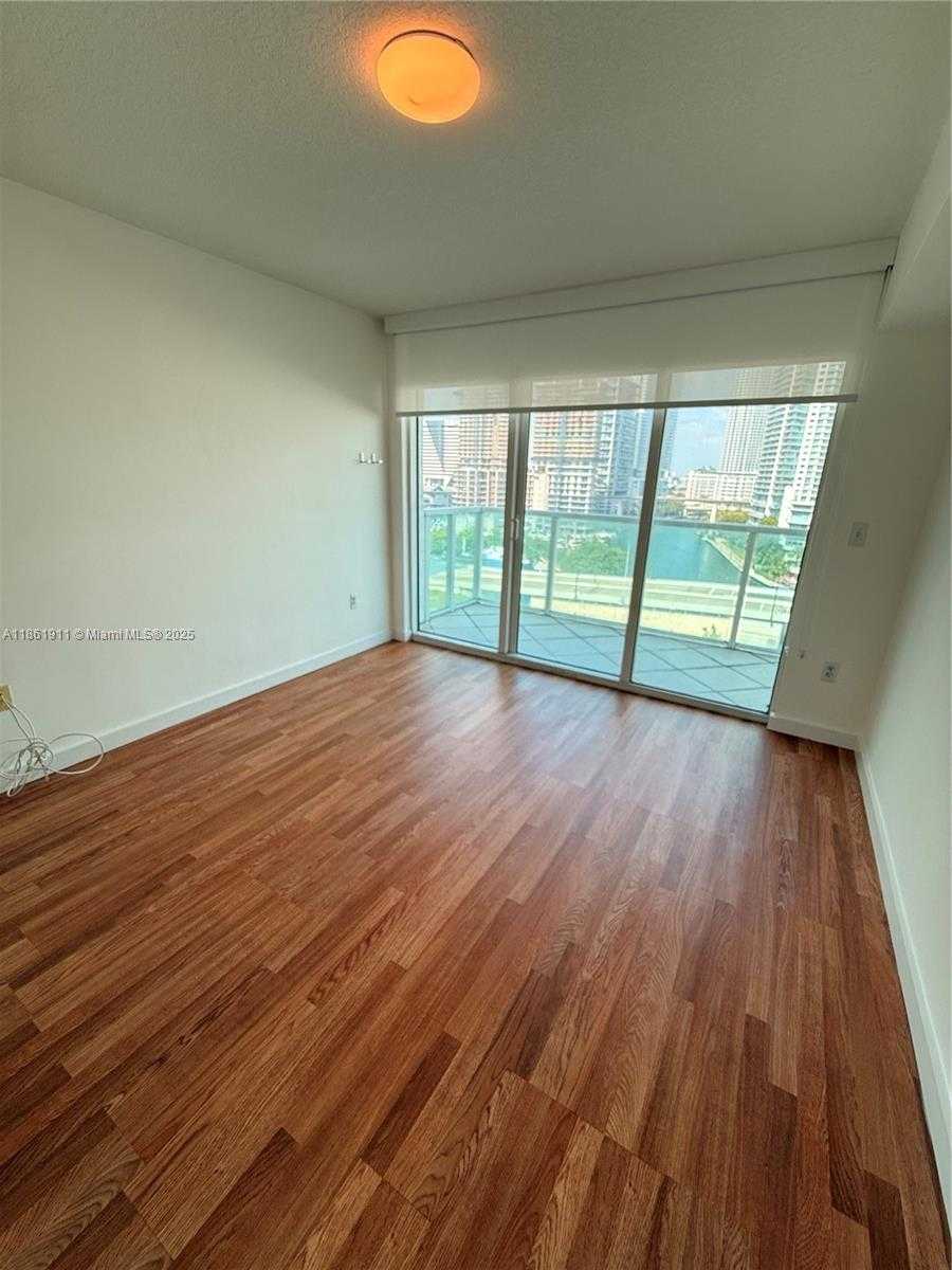 Small Image of 31 SOUTH EAST 5TH ST #1411, Miami Number 9