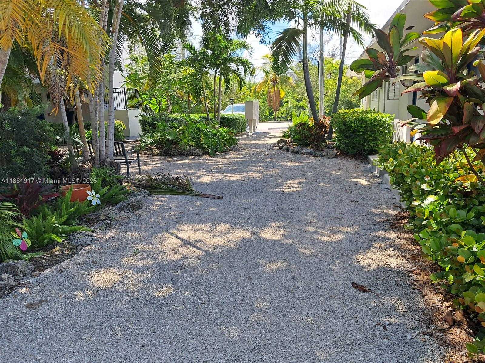 Small Image of 13025 EMERALD DR #254, North Miami Number 2