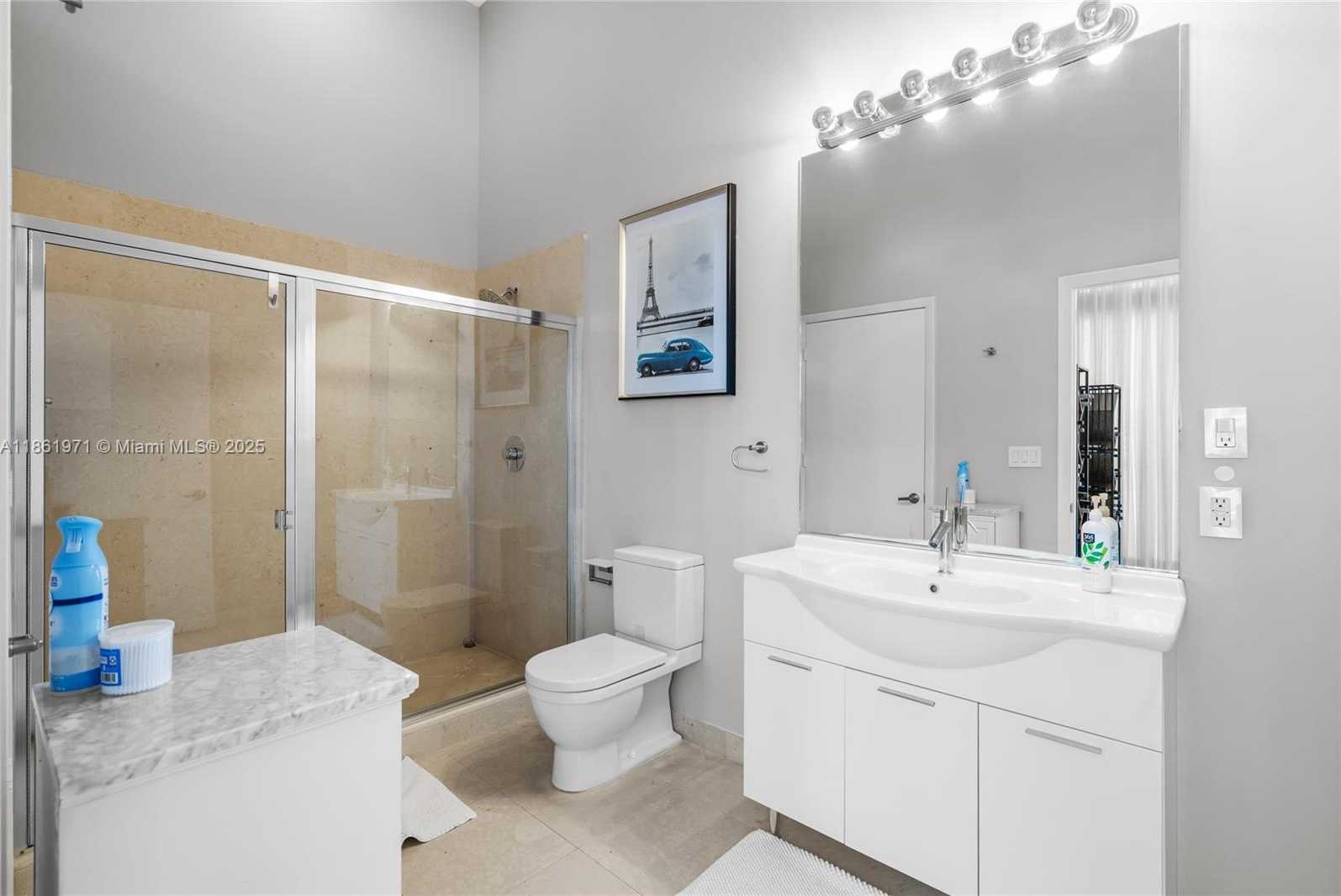Small Image of 495 BRICKELL AVE #4104, Miami Number 20